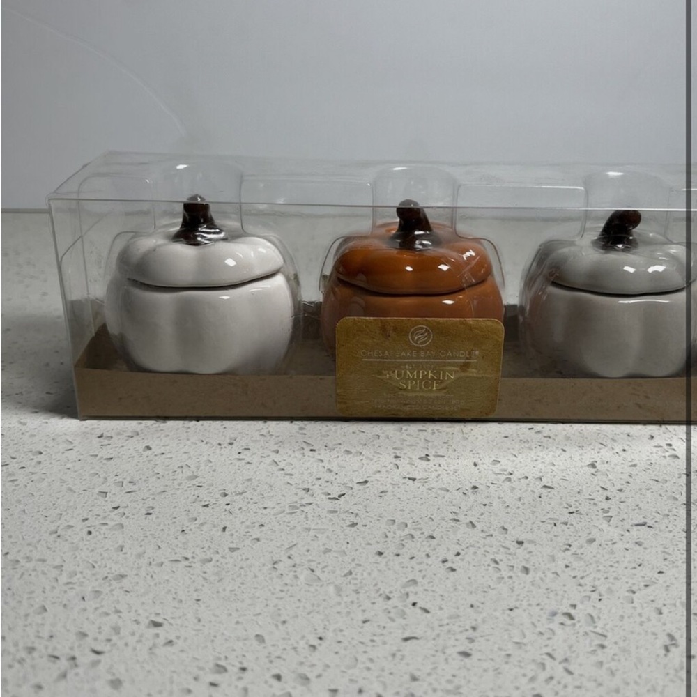 Chesapeake Bay Candle 3pc Pumpkin Spice Candle Set. - Picture 4 of 7